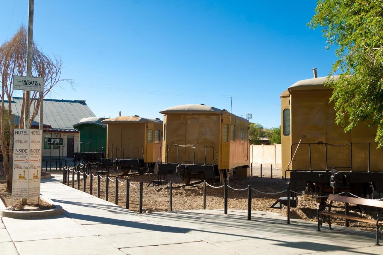 Onkel Inn Wagon Sleepbox Uyuni Exterior photo